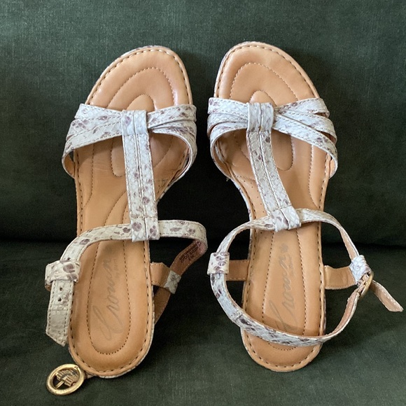 CROWN by Born size 6 - Picture 6 of 7